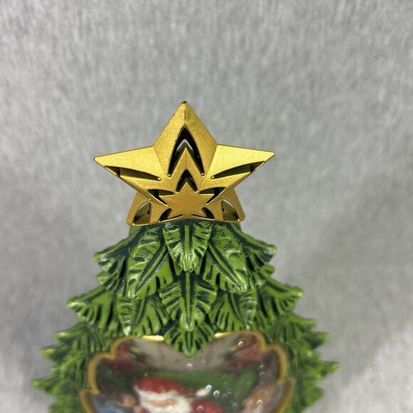 Holiday Traditions Illuminated Glitter Tree Santa Snow Globe Christmas-Works! - Picture 6 of 16